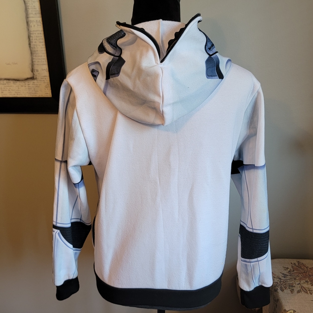 Star Wars R2D2 Zip Jacket w/Hood (Mask) - Picture 6 of 7